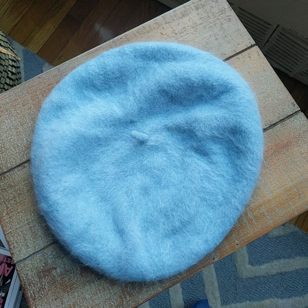 Warm baby blue Angora blend beret